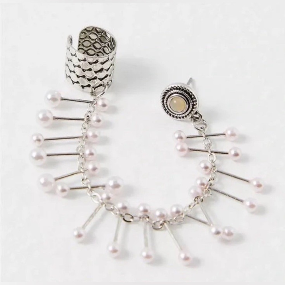 NWT Free People Ear Party Cuff